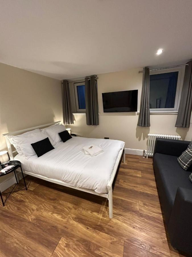 Modern Double Room With Sofa EDI Exterior foto